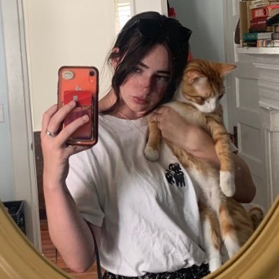 molliebpate's profile picture. live laugh love