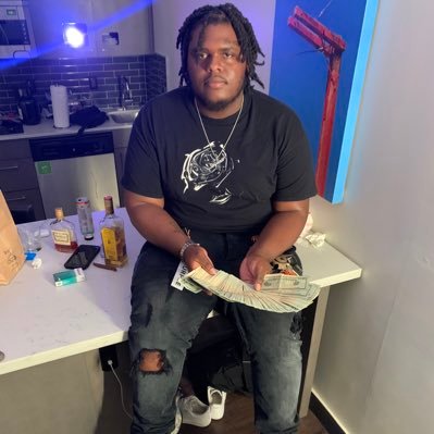 SayLess5100's profile picture. Pittsburgh Artist🤑