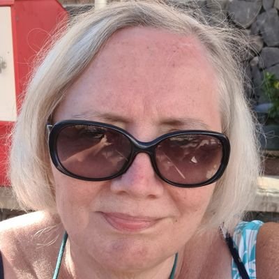 Scottish granny who wants a better future for her grandkids in an independent Scotland.  My views are my own.  No DMs or I block.