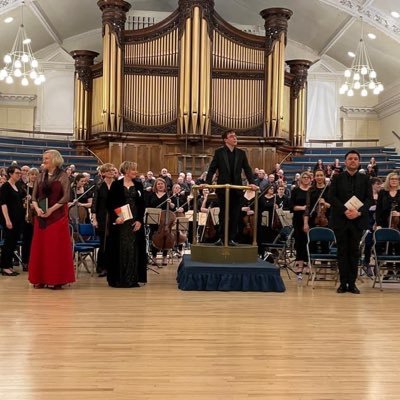 'Lustrous mezzo soprano' - Sunday Times. Mezzo soloist ExRCM, National Opera Studio, Head of Voice University of Chichester