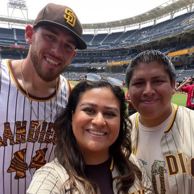 Baseball ⚾️ * Music/Concerts 🎫* Random Pictures 📸 * Autographs🖊 #SanDiegoPadres