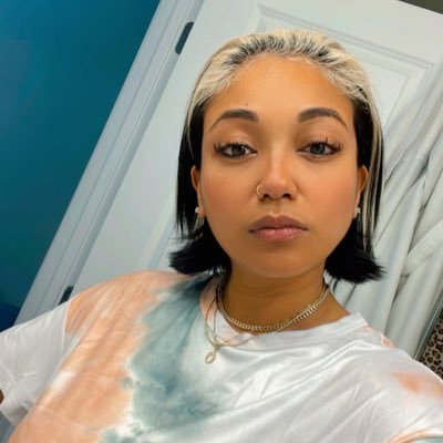 ayeDEEK's profile picture. 🇰🇭 VT alum; product owner @ Updater