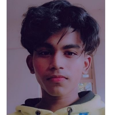 sumedhwature21's profile picture. A Normal guy who Loves to read Books🖤✨