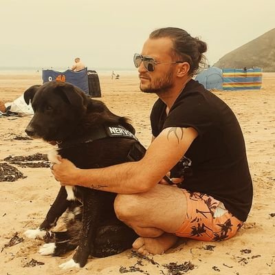 🏴 | 35 | 𝙼𝚊𝚛𝚛𝚒𝚎𝚍 | 𝙾𝚡𝚏𝚘𝚛𝚍 | 𝙵𝚊𝚝𝚑𝚎𝚛 𝚘𝚏 𝟺 | Arsenal & WWE Fan