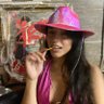 DelfiAlmada's profile picture. La apología a la aristocracia me respira en la nuca.