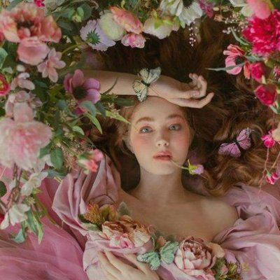 holic1189's profile picture. To love oneself is the beginning of a lifelong romance.