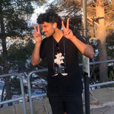 IbrahimAshfaq's profile picture. profoundly blank