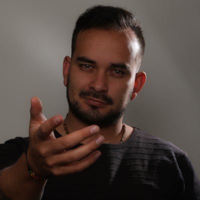 feline_focus's profile picture. Fotografo, Diseñador y futuro gran Publicista

No hay cosas imposibles sino hombres incapacez.