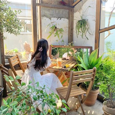 Rei03521462's profile picture. スキマ時間に出来るかんたん副業を紹介しています🌟スマホがあればどこでもお仕事可能🧡自分のペースでやりたい時にやれます💜私自身3ヵ月で月収100万達成しました♡本気で副業をやりたい方を全力でサポートしてます🔥無言フォロー失礼します🙇‍♀️