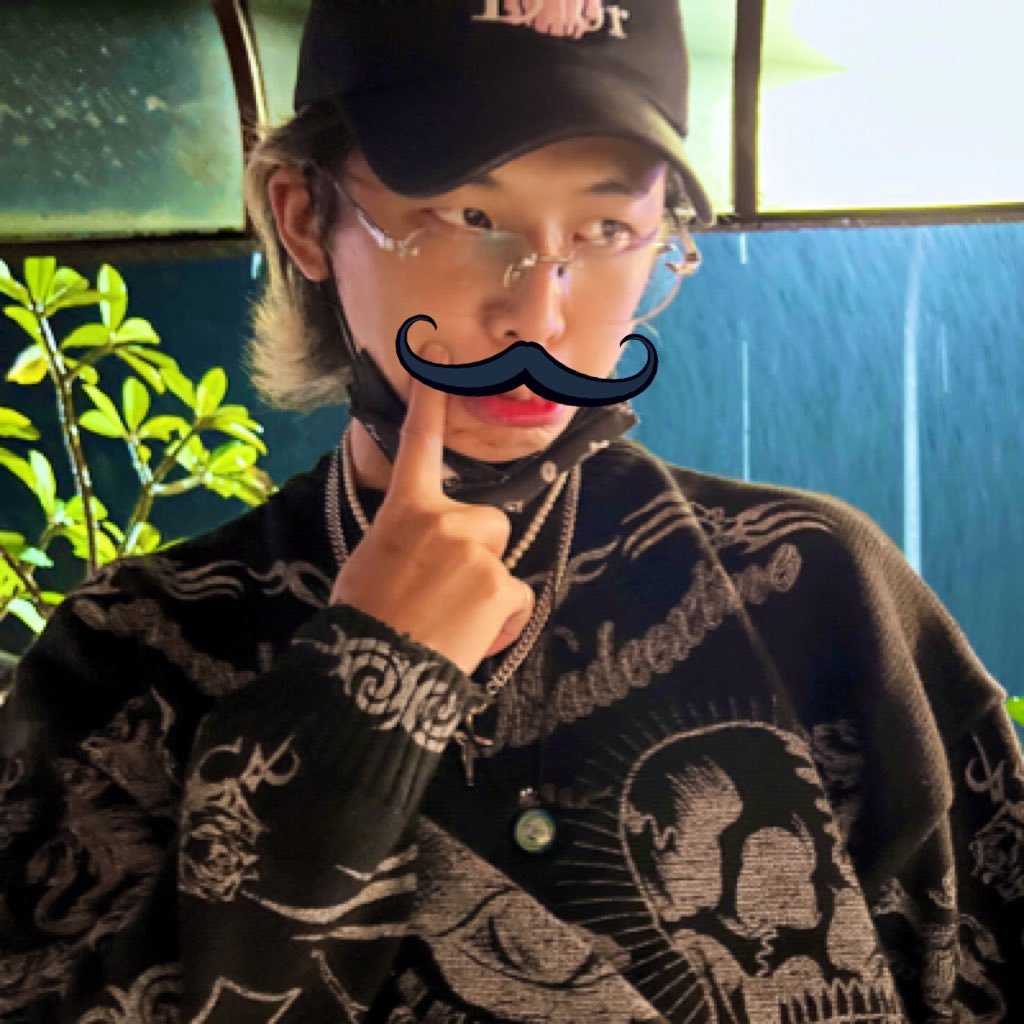 B60117038's profile picture. 🤖️🤖️🤖️