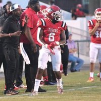 Zae Lyles (@zaelyles) 's Twitter Profile Photo Zae Lyles (@zaelyles) 's Twitter Profile Photo