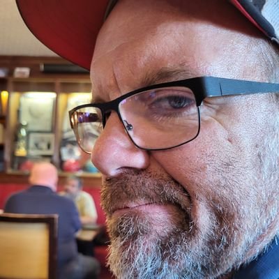 TrailxError's profile picture. Approaching 60, trying to take better care of myself, learning new things, and trails. and beer 🍻.