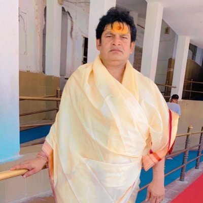 मै एक सामाजिक कार्यकर्ता हूं व समाज के लिए उत्तम कार्य करने की कोशिश करता हूं 🙏जय हिन्द 🙏जय भारत 🙏जय भारत माता 🙏जय वंदेमातरम
