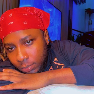 blaccmajeq's profile picture. Not Very Lazy | 30BG | @blaccmajek 🖤