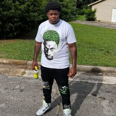 dequist_dee's profile picture. 