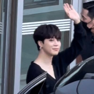 geniegung's profile picture. การได้เจอจีมินคือเสี้ยววินาทีที่แสนสวยงาม รักหลายวง 🌟 BTS / TXT และ Treasure ด้วยจ้า