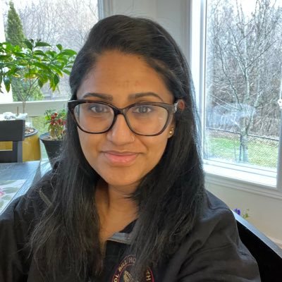 Kerthiga_M's profile picture. Secondary School Teacher, YRDSB | I am not a teacher, but an awakener. - Robert Frost | #socialjustice🌍 #feminist✊🏽 #educator🎓 #learner📚 #entrepreneur🌱