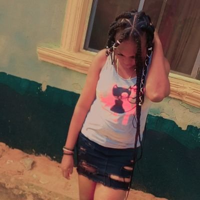 Treasur79881990's profile picture. 