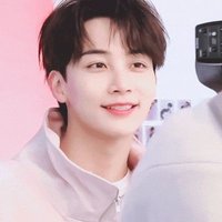 돌쫑 (@tomypure1004) 's Twitter Profile