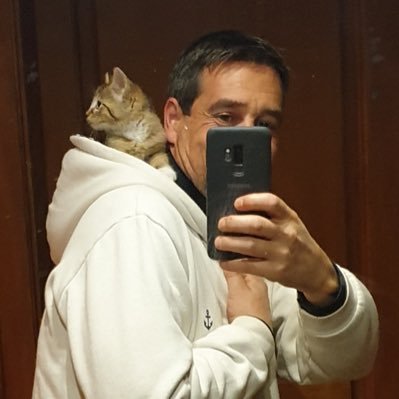 websim2515's profile picture. Spécialiste hockey NHL "La bêtise a ce caractère illimitée que l'intelligence n'a pas...n'en abusez donc pas !!!! "