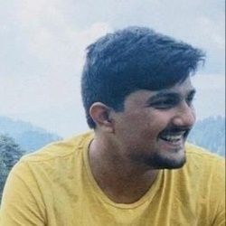 PranayMishraa's profile picture. Building a platform for people to review and talk about online courses