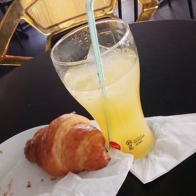 BongoAziz's profile picture. Tout Moi