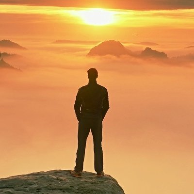 algo_sniper's profile picture. 25, Full time algo trader, Ex-Machine Learning Engineer,
 leveraging python and ML to outperform the markets. Algo Development and backtesting keeps me busy.