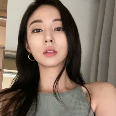 Denise10633629's profile picture. 