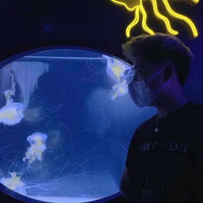 zhouzhouzhou168's profile picture. 