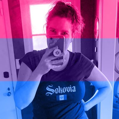Artist, Designer, Loudmouth, Nerd. She/her.