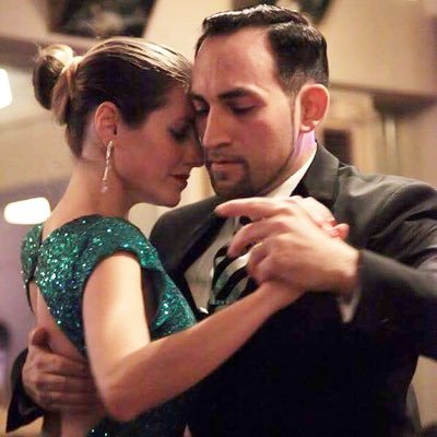 Tango Academy in Japan, KOBE🇯🇵エルネスト先生のタンゴレッスン💗毎週木曜日19:10〜20:40・毎週土曜日18:10〜19:40(神戸)|毎週金曜日19:00〜20:30(大阪)|お問い合わせは公式LINEまで📱https://t.co/D7lhY3MZLM