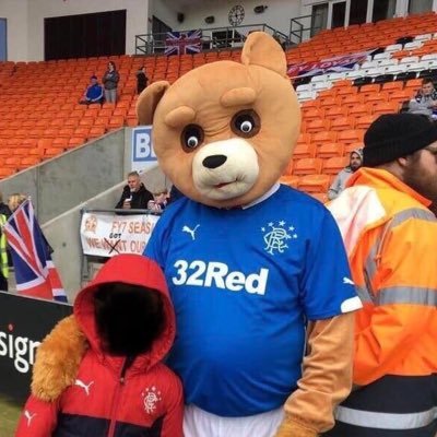 Glasgow Rangers European Finalists 🤷🏼♀️ Hey there you with the sad face👋🏼 god bless Andy goram 🙏🏻🇬🇧 𝑁𝑜𝑆𝑢𝑟𝑟𝑒𝑛𝑑𝑒𝑟 • 𝐹𝑢𝑐𝑘𝐻𝑜𝑜𝑝𝐷𝑜𝑔𝑔