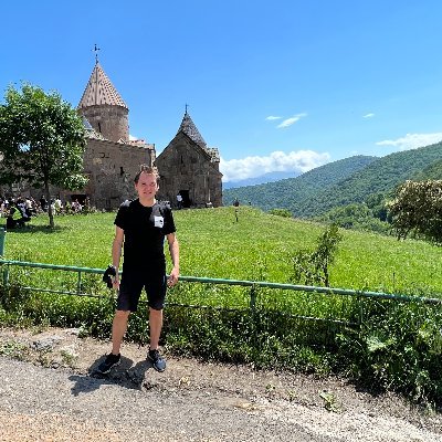 andrewlevincs's profile picture. IT