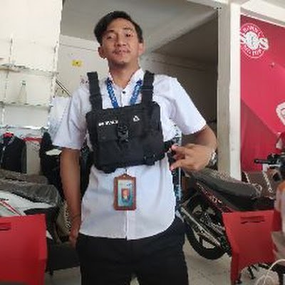 AndriansahCuy's profile picture. Yuhuuu