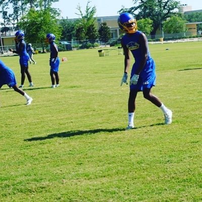 Tyrin McGinnis LB Landry high school football player| 160 | 6,3WR Check out Tyrin A. McGinnis on @Hudl https://t.co/nj6ZF1h8dm #hudl