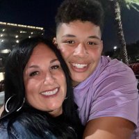 Adrienne (@gfootballmom25) 's Twitter Profile Photo Adrienne (@gfootballmom25) 's Twitter Profile Photo