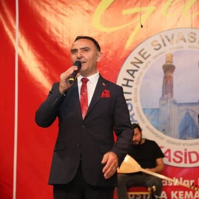 🇹🇷 Kağıthane Sivaslılar Derneği Başkanı

 İstanbul üniversitesi 
#KalbimizKağıthane de atıyor.
 @kasider_58 ❤️🤍#SivasSpor