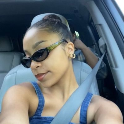 Nayo9722's profile picture. Just A Girl Who Looks Like Her Daddy