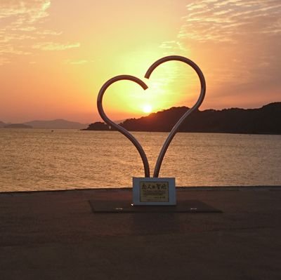 TeknoroG's profile picture. 発信力は弱いと思いますが自分にも何か出来る事があるのではと思い、Xを始めました〜右寄りなので左ウイングのかたはさよなら〜‼️よろしくお願いいたします🙇