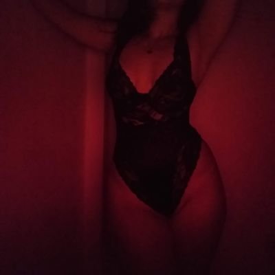 Mi nombre es Aixa 🔥 Venta de fotos, videos y sexting 🥵 

Si te animas,búscame acá https://t.co/Rx4FbBDONH 💦