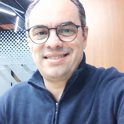 Empreendedor, economia, tecnologia e gestão - Entrepreneurship, Economy, Technology, and Management