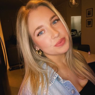 CallMeKell_'s profile picture. the 305 stole my heart.