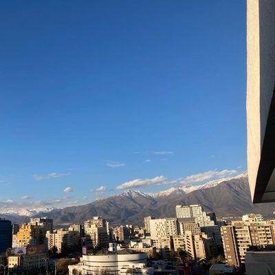 RodrigoPuentesH's profile picture. Abogado especialista en divorcios y alzas de isapred