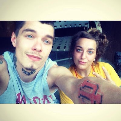 TTwototango's profile picture. Holdem?