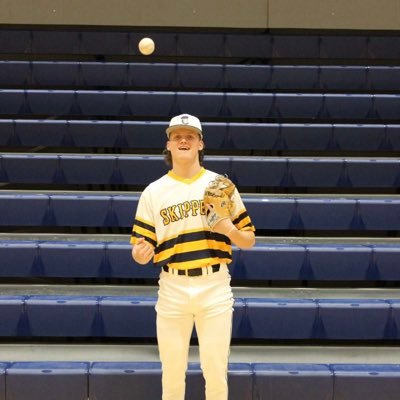 SC4 23’ ~ RHP 6’1” 185lbs ~ JUCO SOPHOMORE