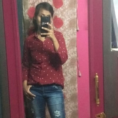 Astha_Jaiswal__'s profile picture. 🎯 target