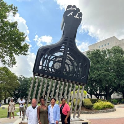 WhiteComplicity's profile picture. Leftism is low self-esteem