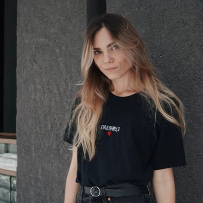 apogyba's profile picture. українська гровз-маркетологиня в дубайському B2B і стартапах since 2016