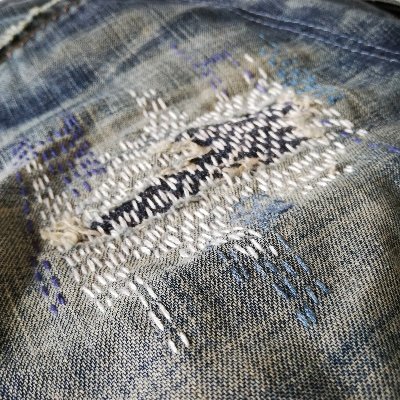Knit Textiles student. Currently exploring 3D forms through material manipulation and fibre experimentation. Living on the Aran Islands.