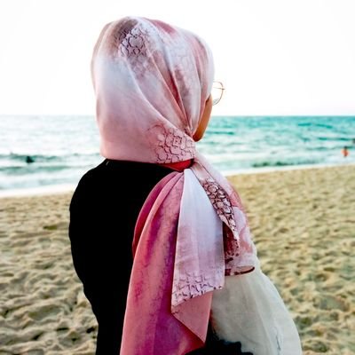 Nada 💜
Palestinian Journalist🇵🇸
From Gaza, Rafah🇵🇸
Study English language and literature at💙 IUG💙